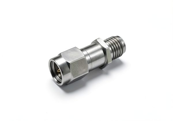 AEC DB1001S SMA Male to Female Inner DC Block Compact 0.35in-0
